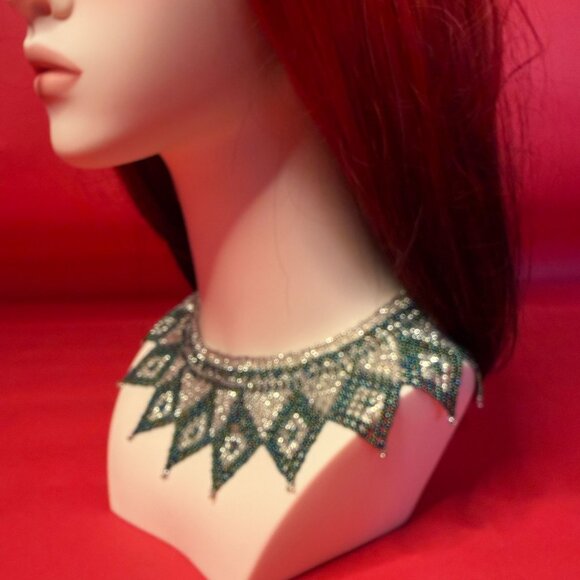 Vintage Hand-Beaded Statement Collar – 1990s Artisanal Style - Picture 9 of 12